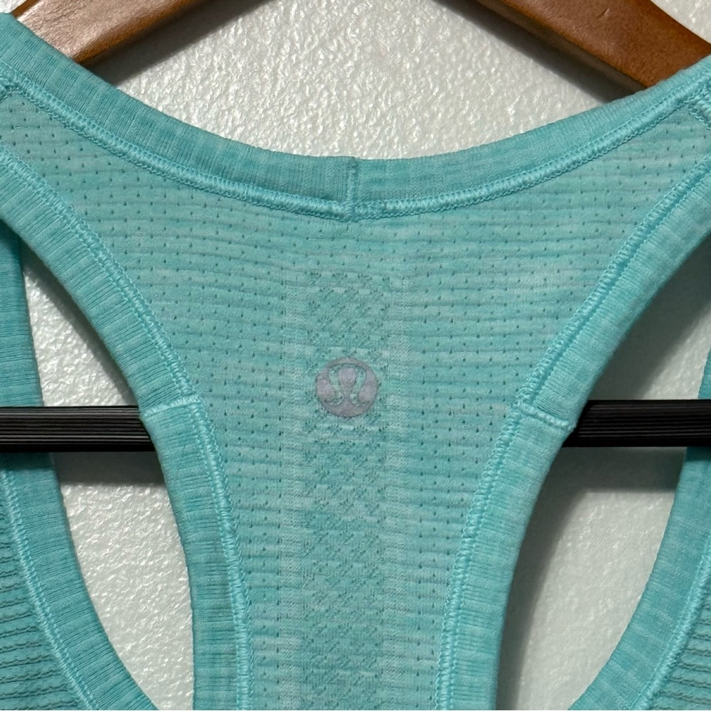 Lululemon Run Swiftly Tech Racerback Heathered Angel Blu Womens Small Athlesiure - Picture 3 of 7
